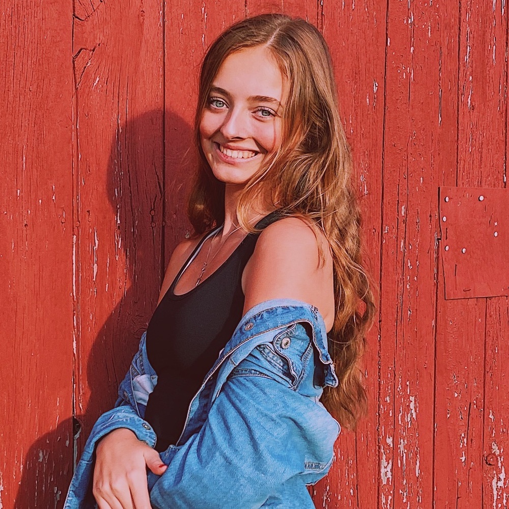 Meet your Posher, Sophia